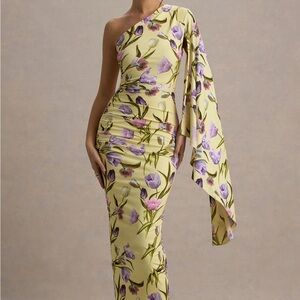 CLEMENTINA — Tulip Floral Print Asymmetric Cape Sleeve Maxi Dress — Club London
